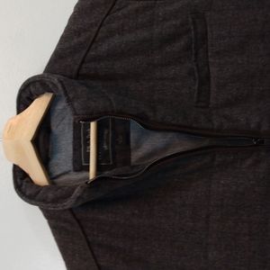 Like New Jos. A. Bank Reserve Brown Wool Blend Quilted Vest (Large)